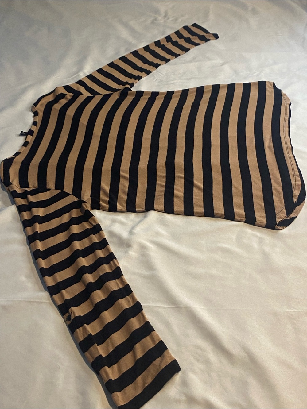 Cable & Gauge Women's XL Tan/Black Striped Long Sleeve Round Neck Top - Picture 8 of 9